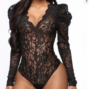 Never An Issue Lace Bodysuit - Black